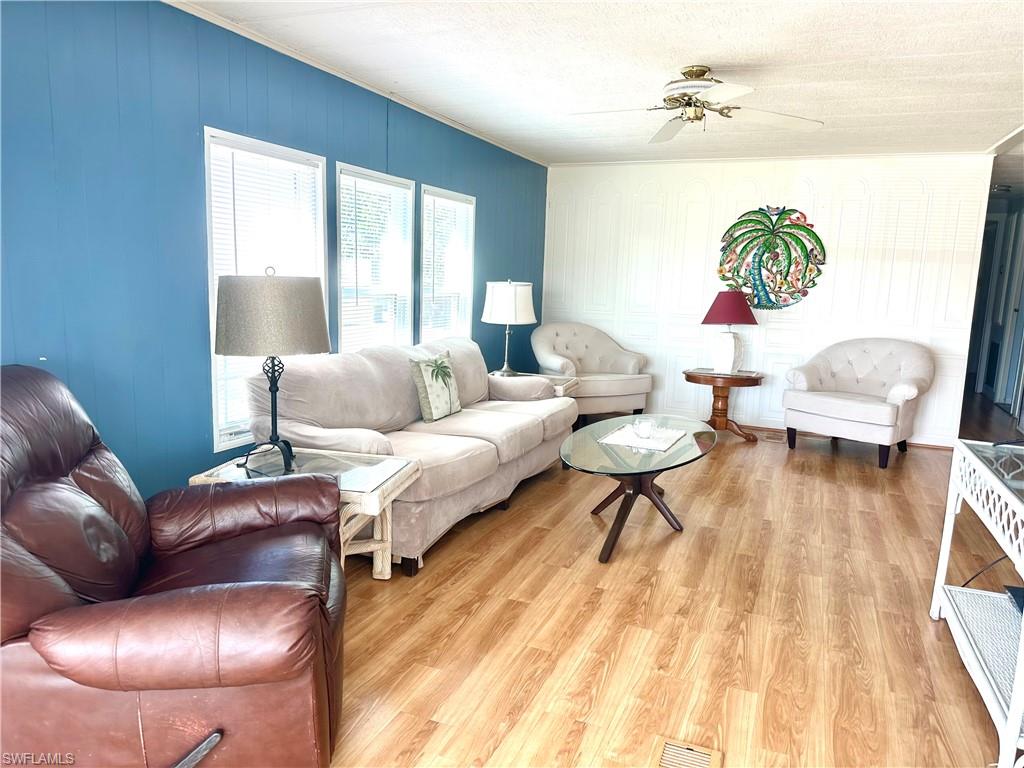 IMPERIAL HARBOR - Residential