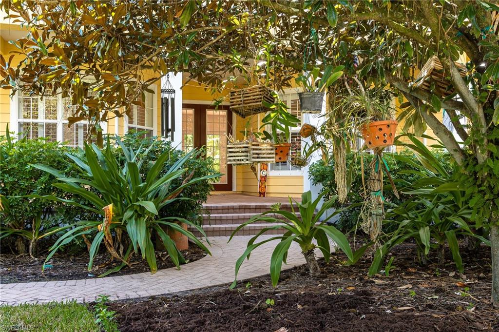 6320 English Oaks LN