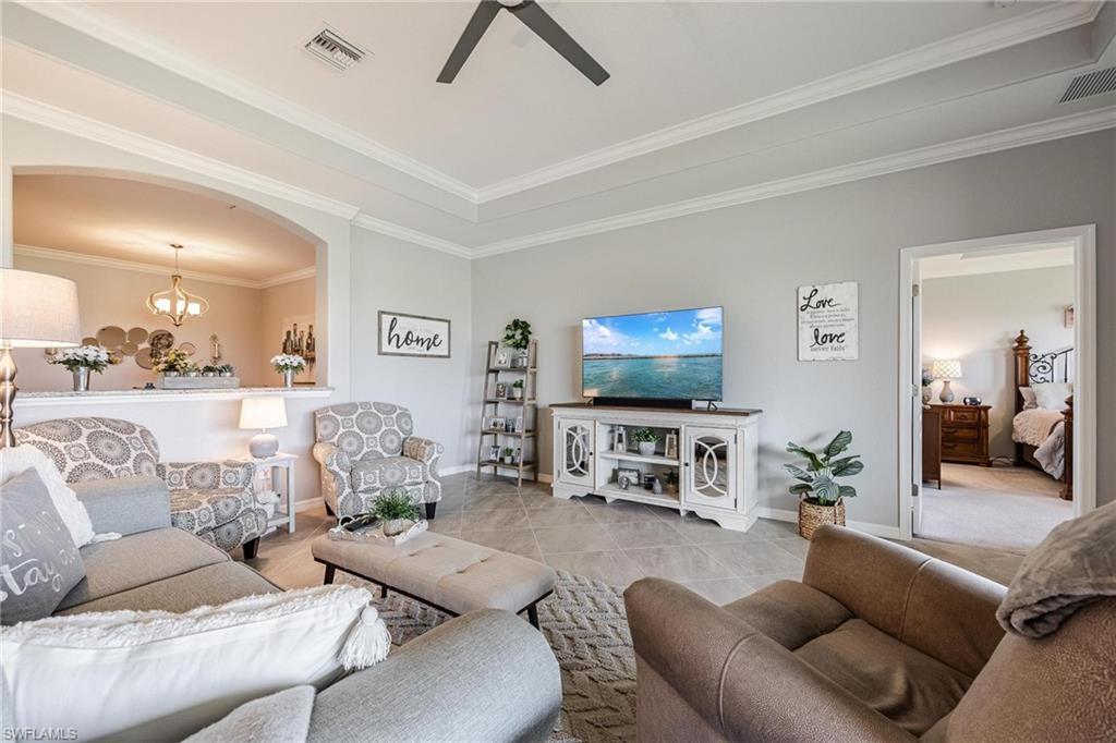 PORTICO - Residential