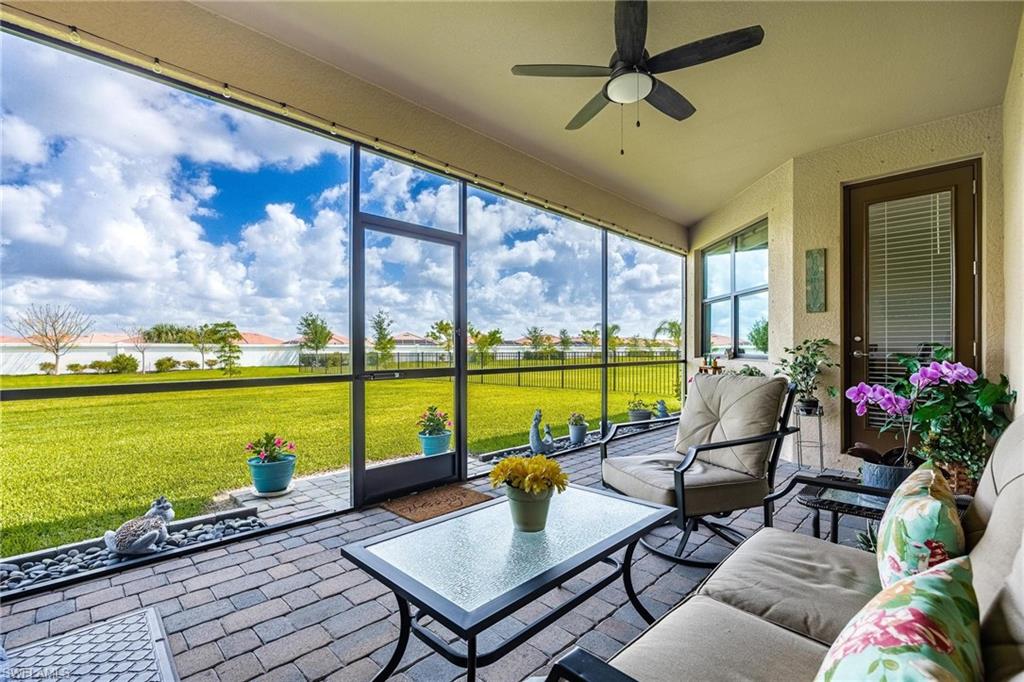 PORTICO - Residential