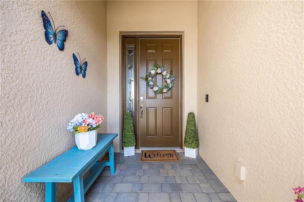 PORTICO - Residential