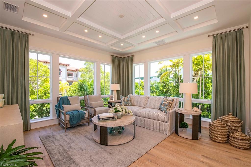 OLDE NAPLES - Residential