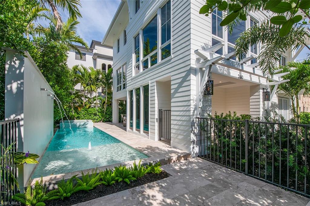 OLDE NAPLES - Residential