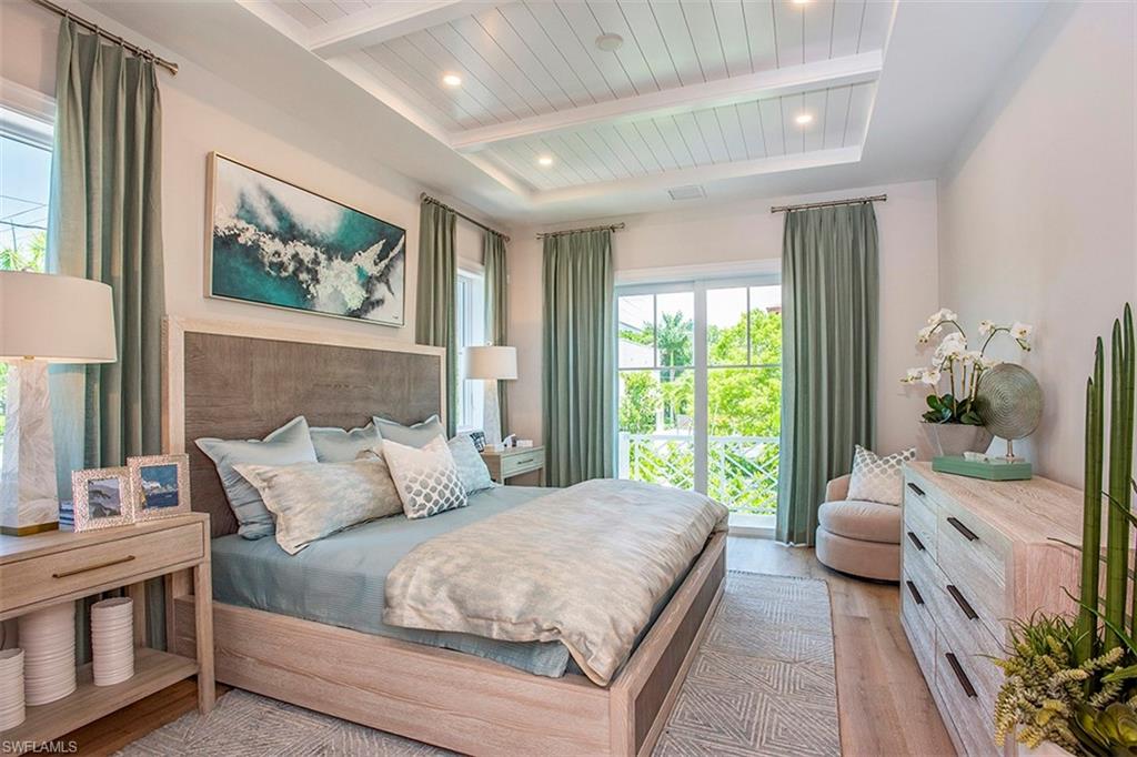 OLDE NAPLES - Residential