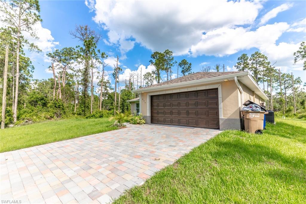 LEHIGH ACRES - Residential