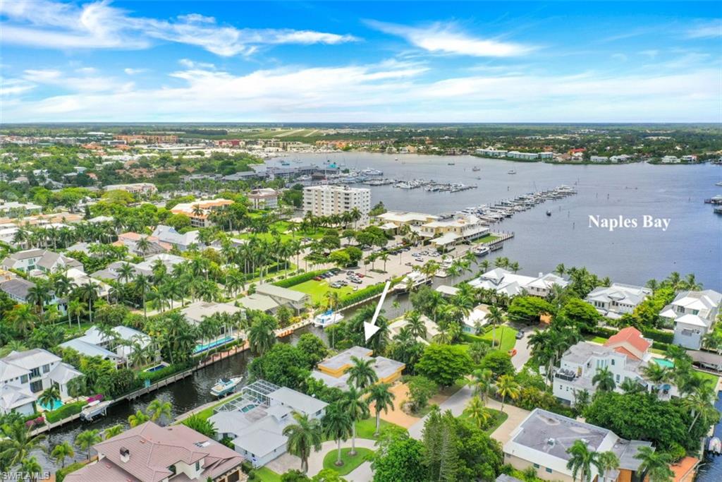 AQUALANE SHORES - Residential