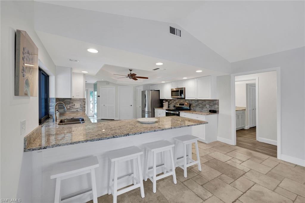 SPANISH WELLS - Residential Lease