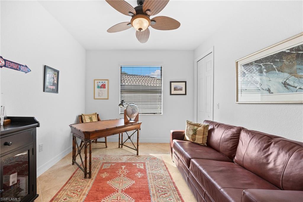 TWIN EAGLES - Residential