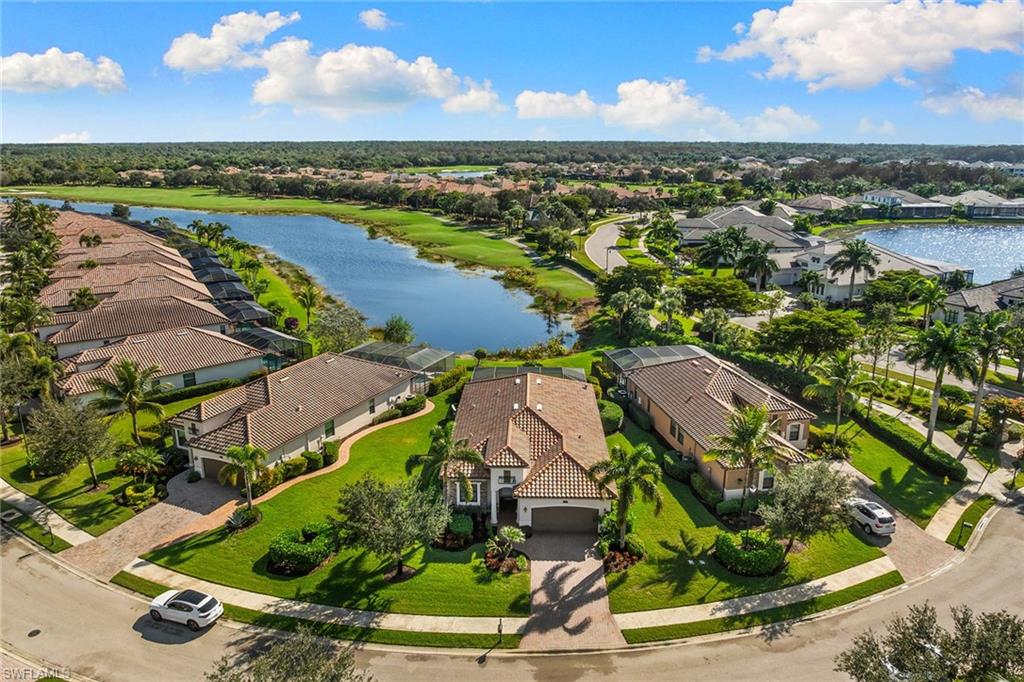 TWIN EAGLES - Residential