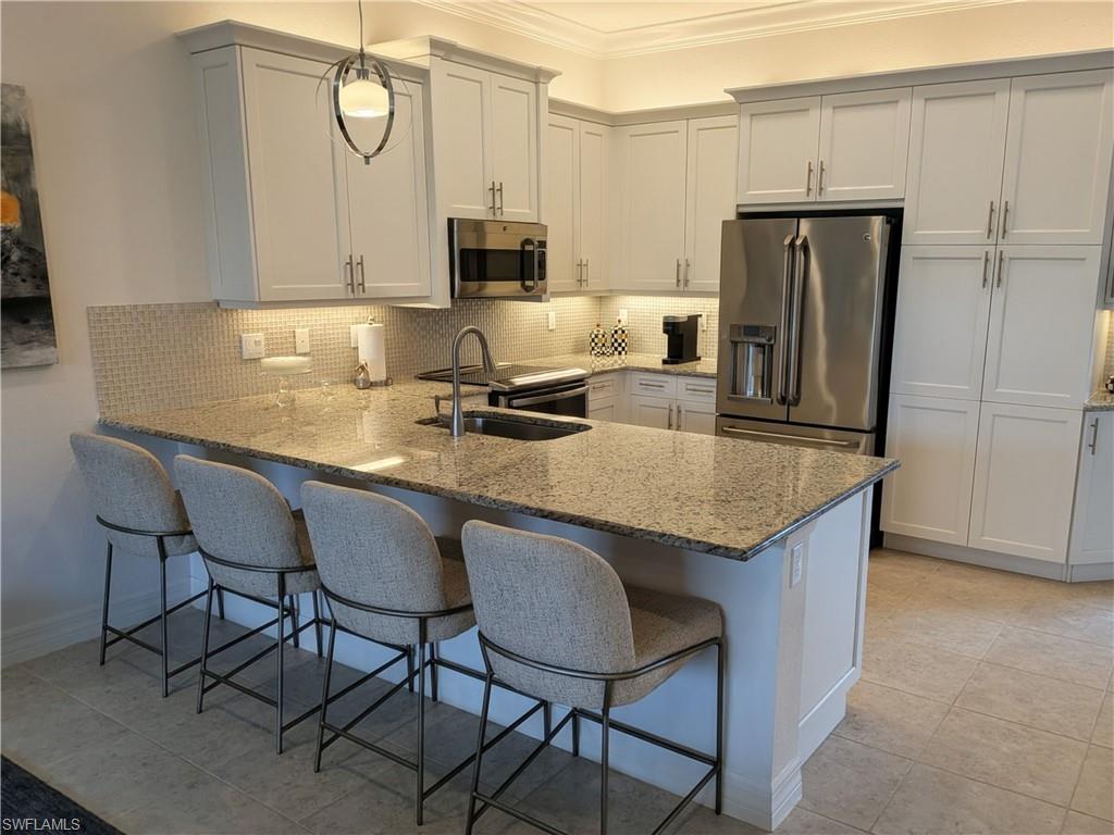 BOTANICA LAKES - Residential