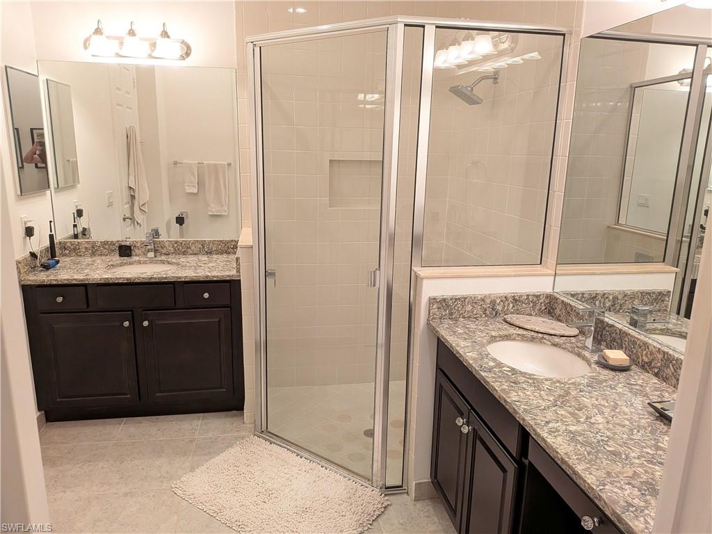 BOTANICA LAKES - Residential