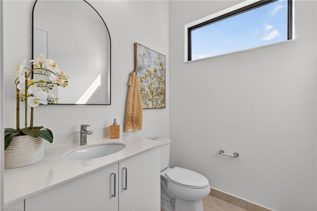 MAPLE RIDGE - Residential