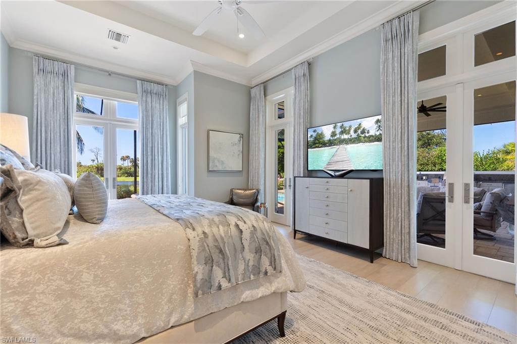 WESTLAKE COURT - Residential