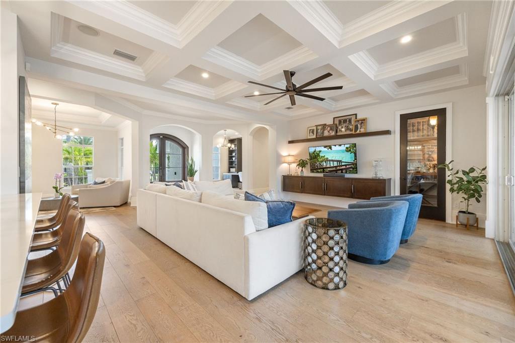 MCGREGOR ISLES - Residential