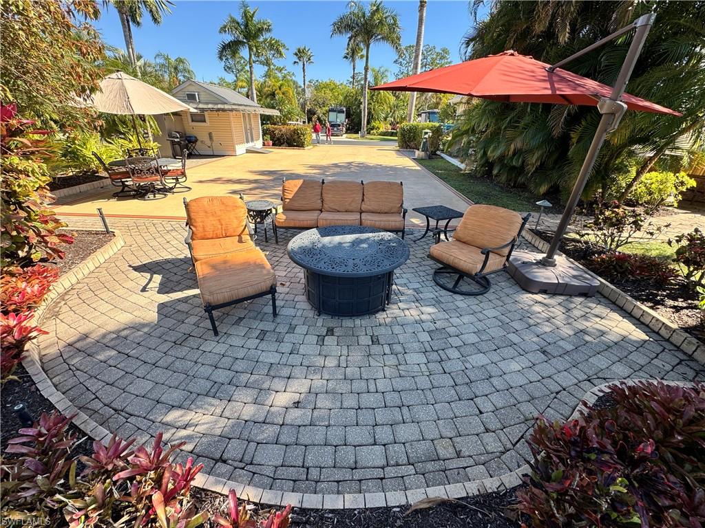 RIVERBEND MOTORCOACH RESORT - Land