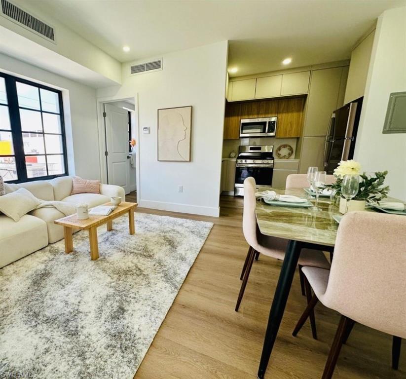 1619 Jefferson Ave 201