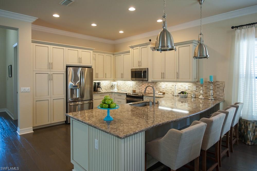 RIVERSTONE - Residential