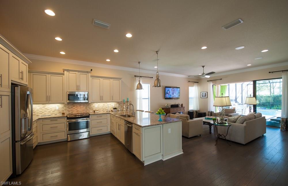 RIVERSTONE - Residential
