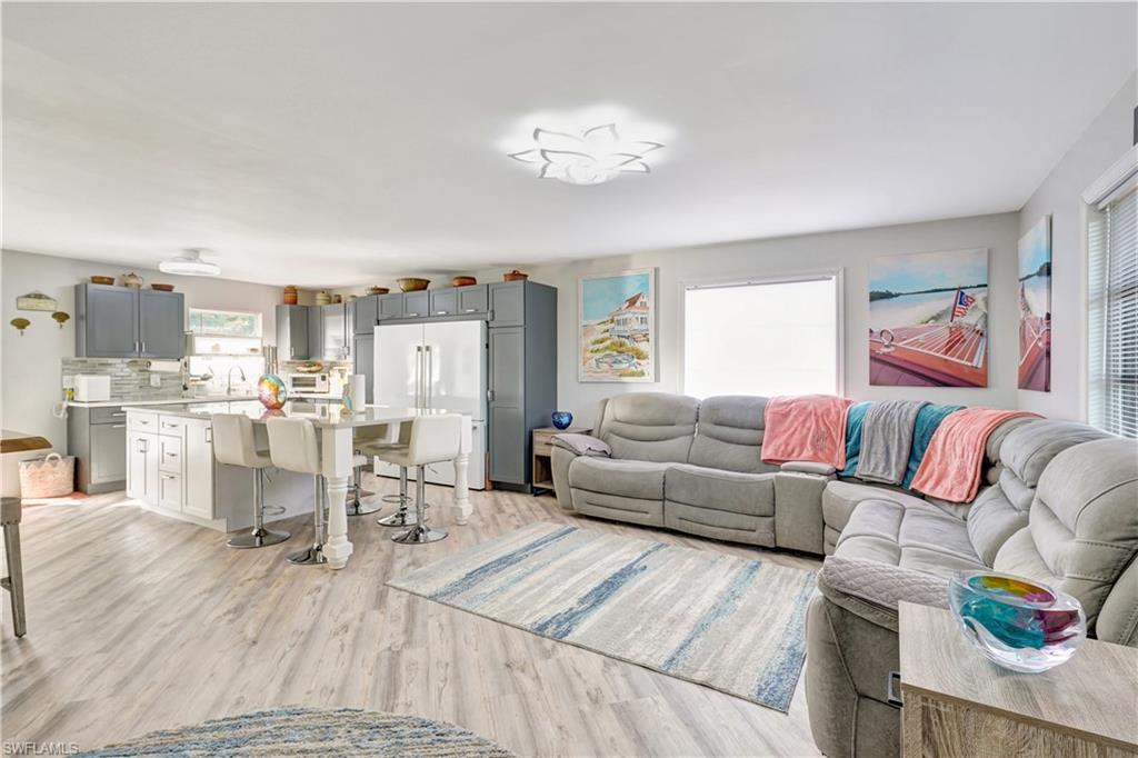 PINE ISLAND RIDGE - Residential