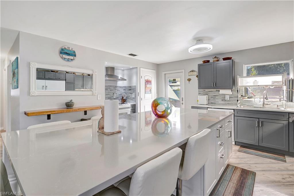 PINE ISLAND RIDGE - Residential