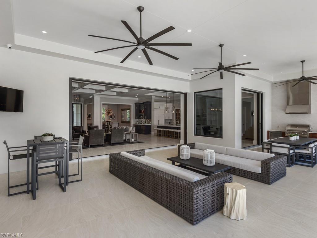 PINE RIDGE - Residential