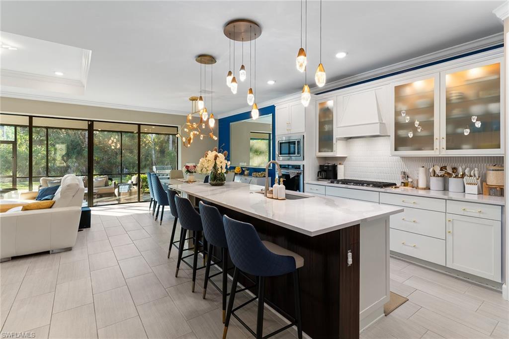 VENTANA POINTE - Residential