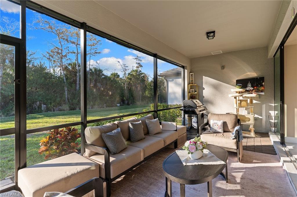 VENTANA POINTE - Residential