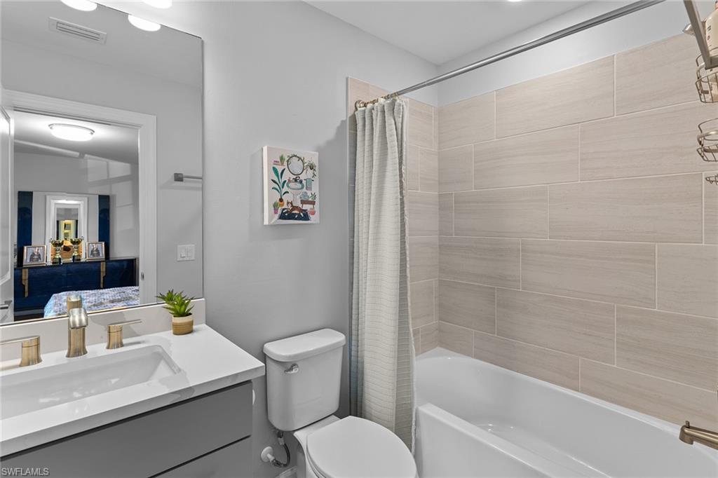 VENTANA POINTE - Residential