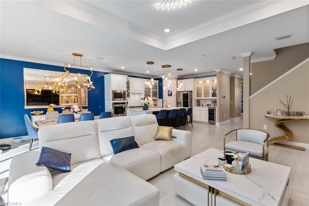 VENTANA POINTE - Residential