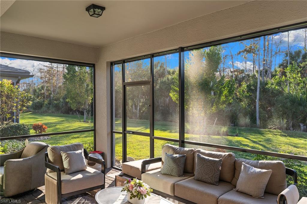 VENTANA POINTE - Residential