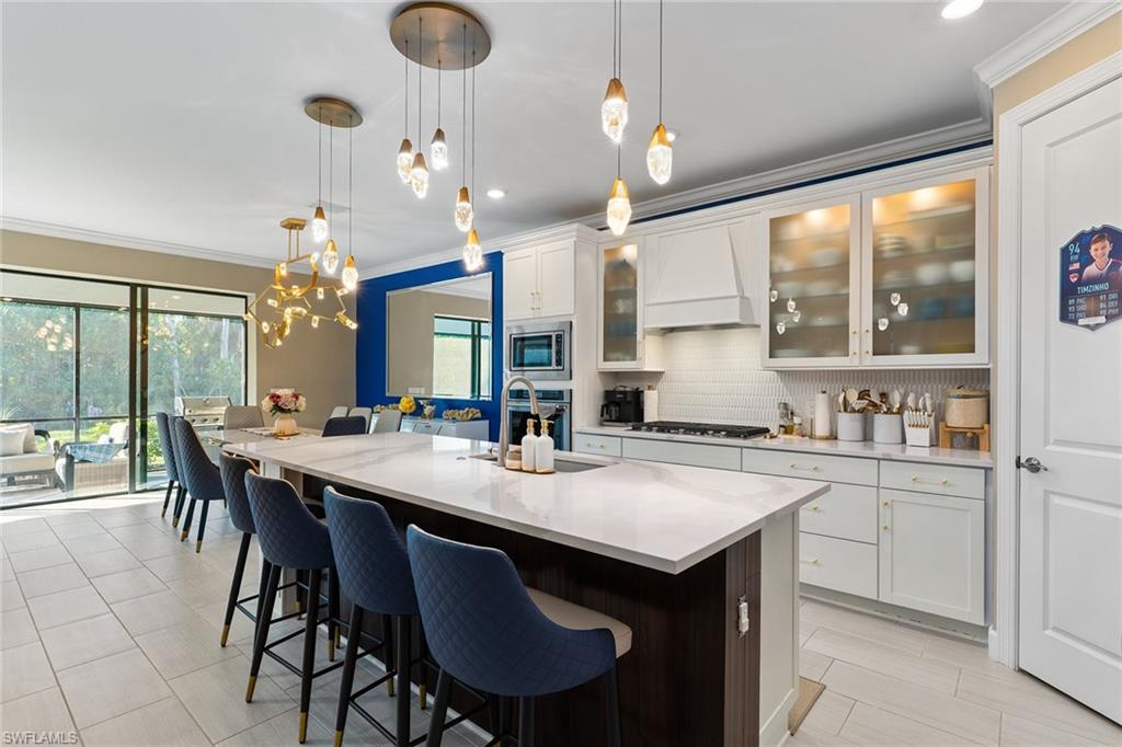 VENTANA POINTE - Residential