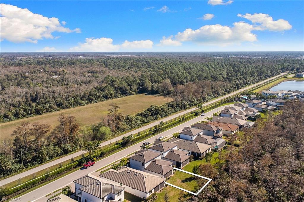 VENTANA POINTE - Residential