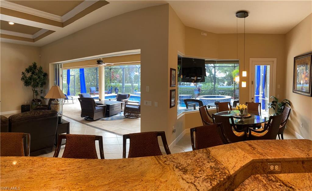 EMERSON SQUARE - Residential