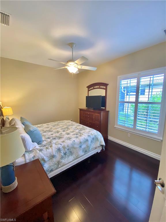 EMERSON SQUARE - Residential