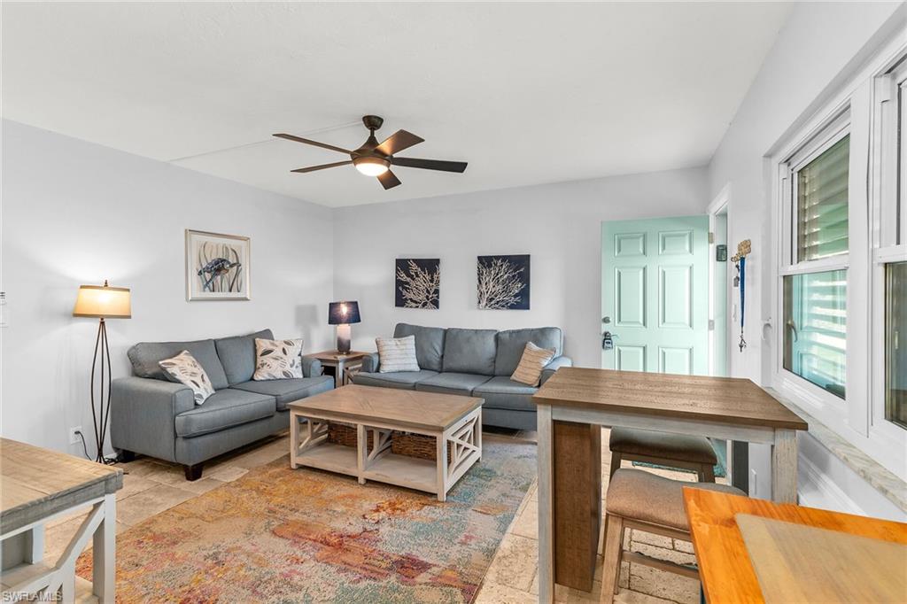 SOUTHWINDS APTS OF MARCO ISLAND - Residential