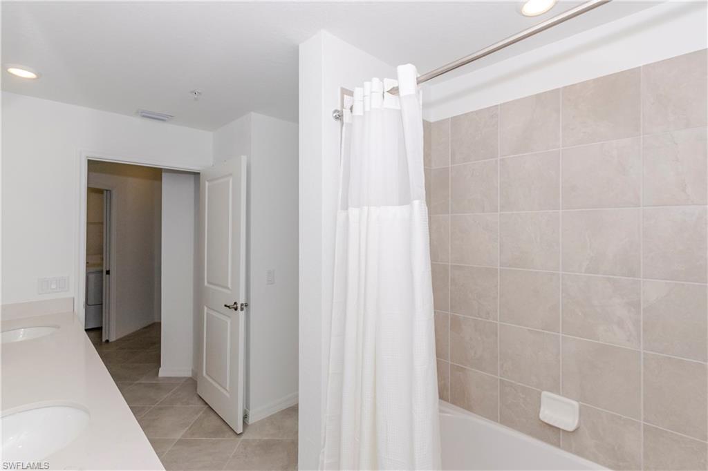 WEBBS RESERVE - Residential Lease