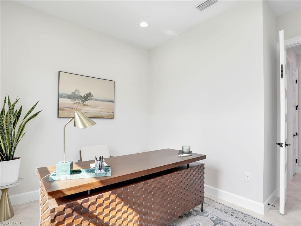 ISLES OF COLLIER PRESERVE - Residential