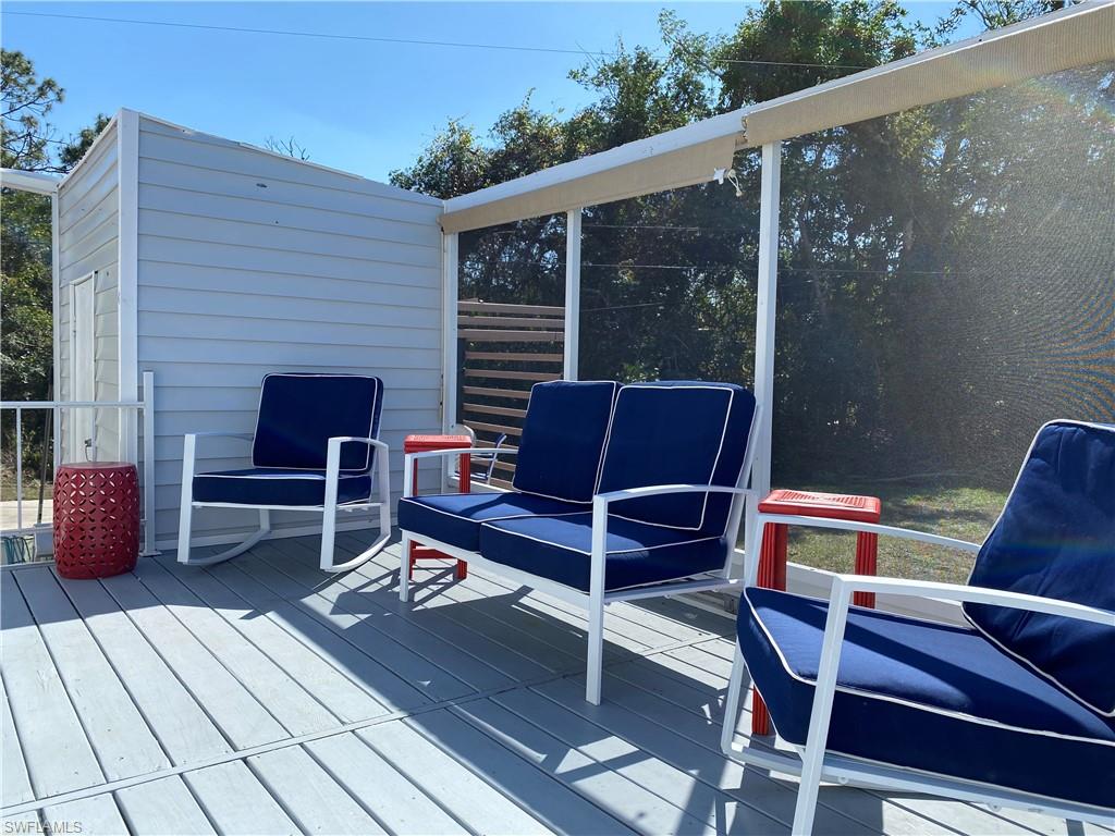 CARRIAGE VILLAGE - Residential