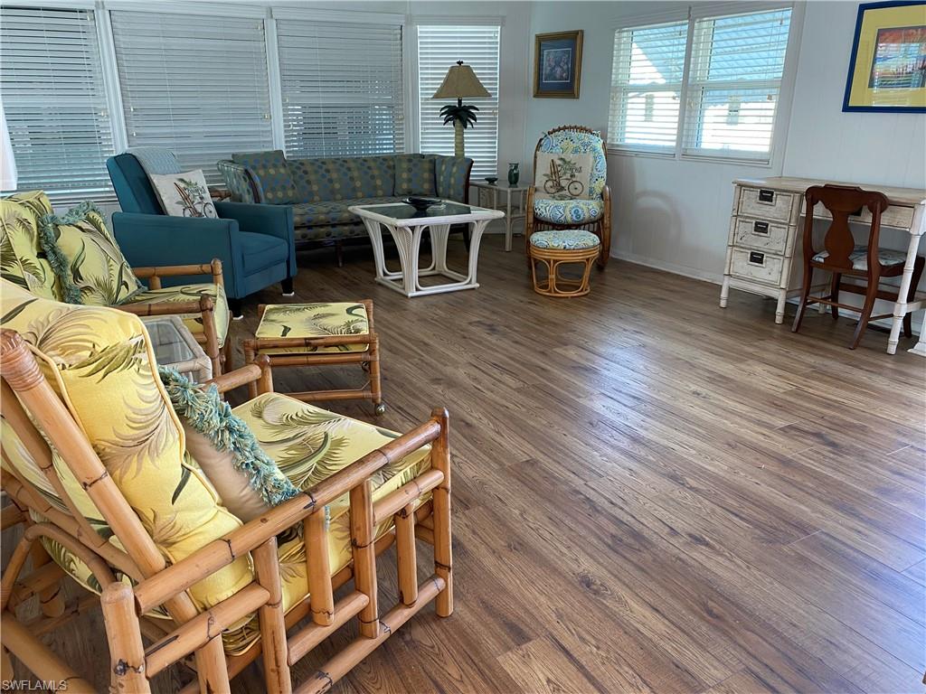 CARRIAGE VILLAGE - Residential