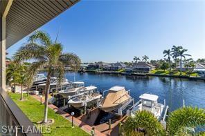 CAPSTAN CONDO - Residential