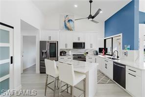 CAPSTAN CONDO - Residential