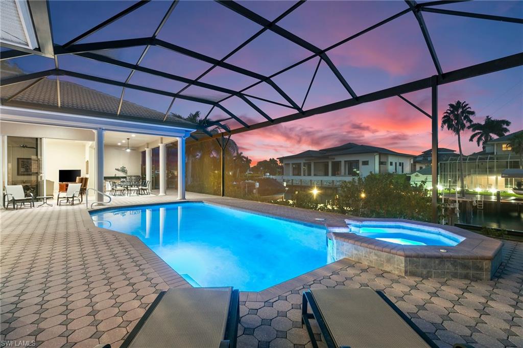 ESTATES - Residential