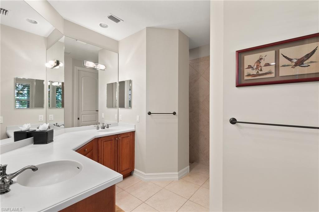 ESTATES - Residential