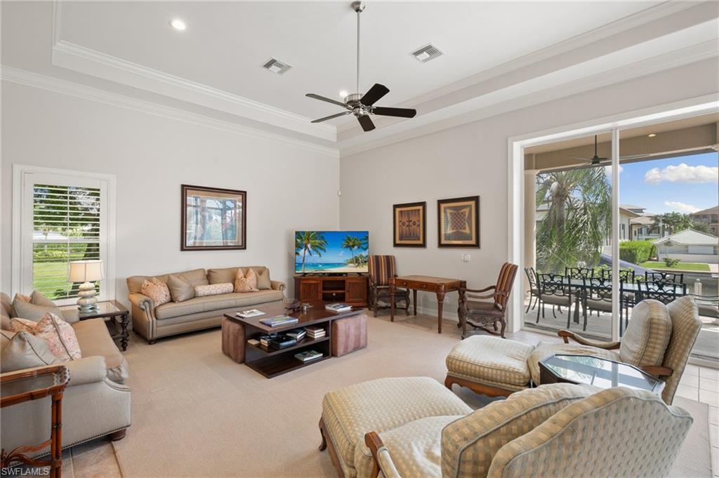 ESTATES - Residential