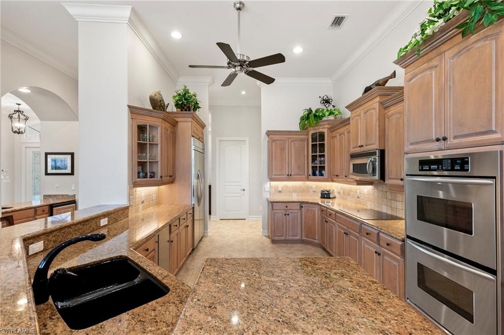 ESTATES - Residential