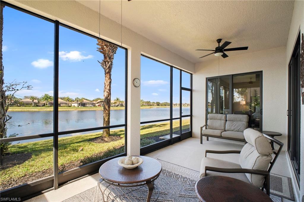 COACH HOMES AT HERITAGE BAY - Residential