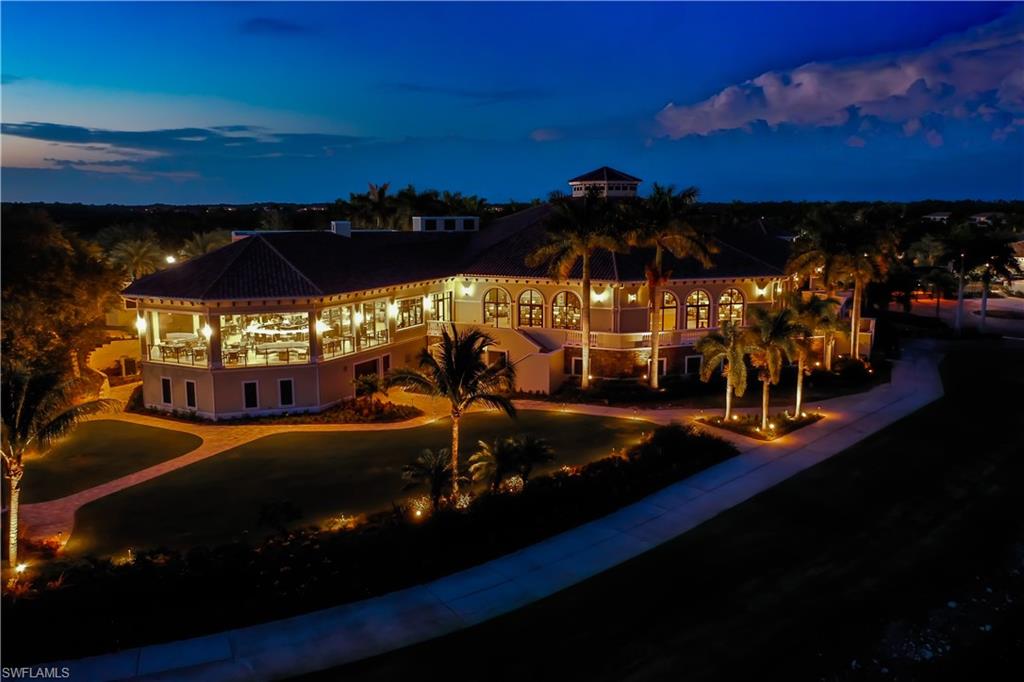 COACH HOMES AT HERITAGE BAY - Residential