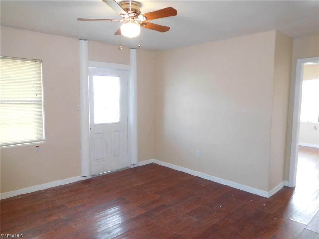 TAMIAMI ESTATES - Residential