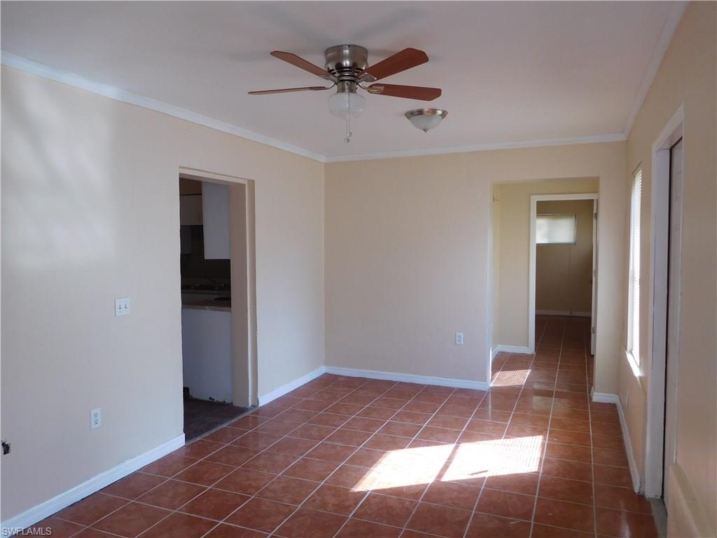 TAMIAMI ESTATES - Residential