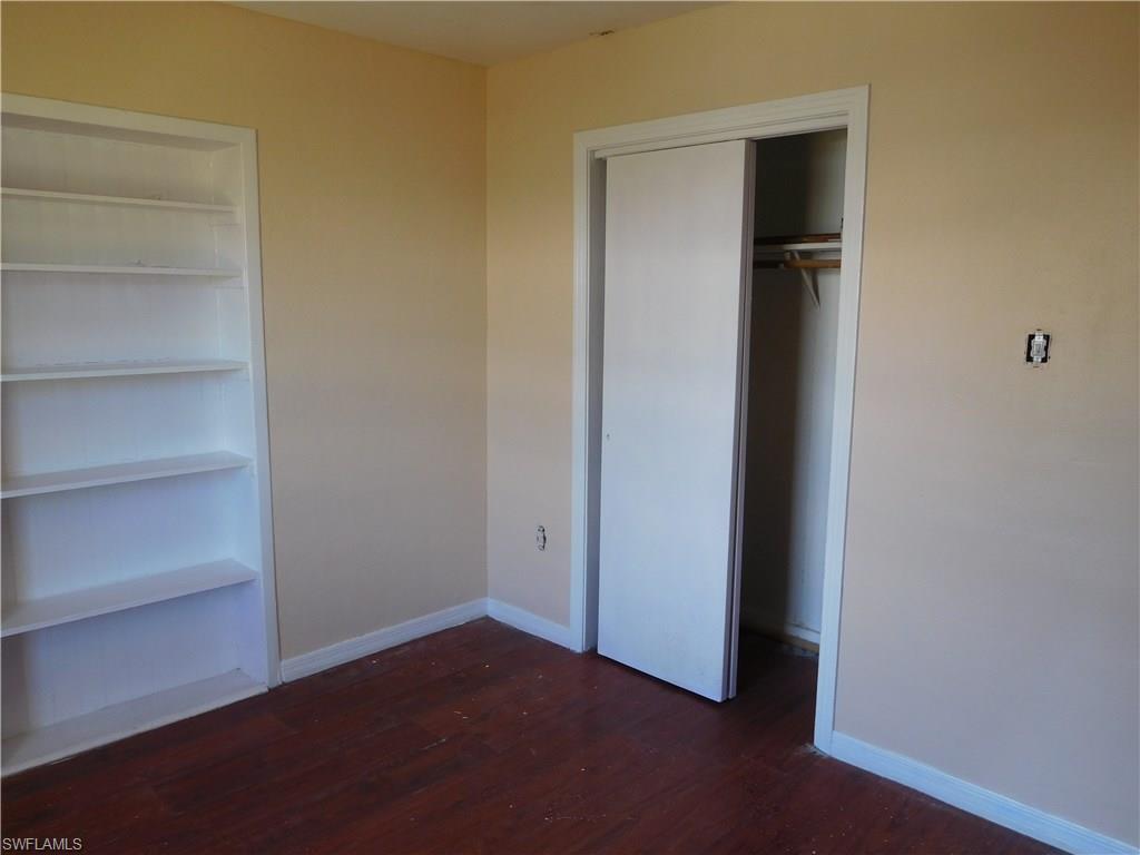 TAMIAMI ESTATES - Residential